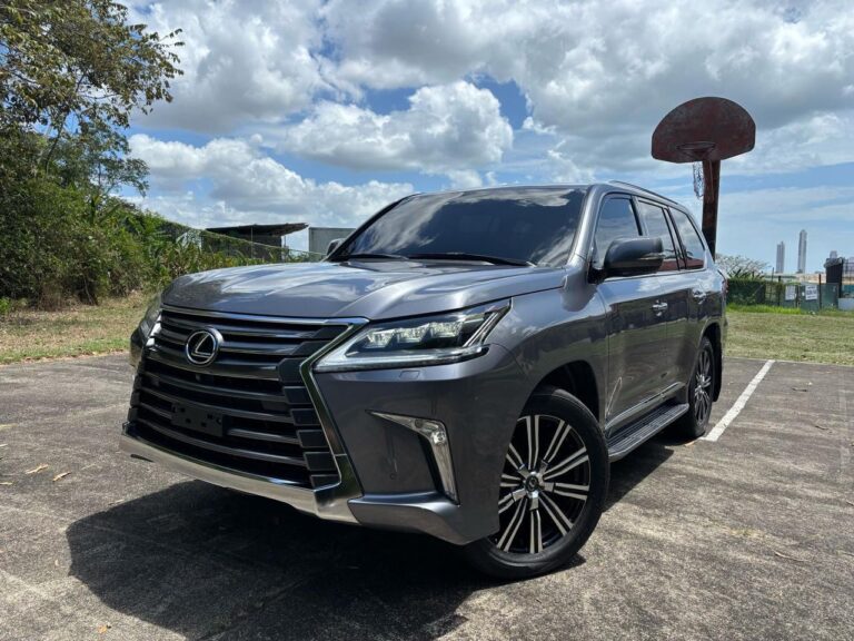 Lexus LX570